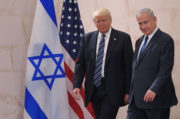 دونالد ترامپ به همراه بنیامین نتانیاهونخست وزیر اسرائیل در اورشلیم - اسپوتنیک ایران  