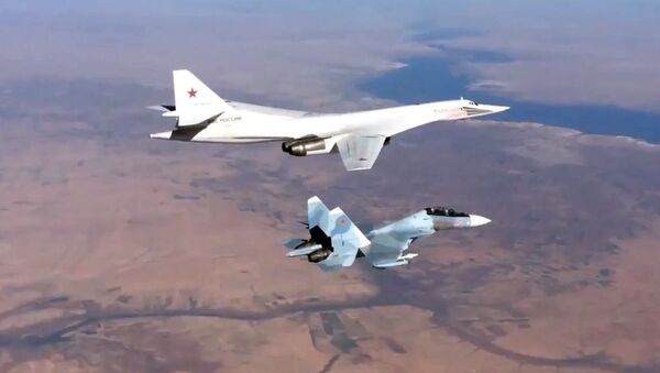 حملات موفقیت آمیز نیروی هوایی روسیه به مواضع داعش - اسپوتنیک ایران  