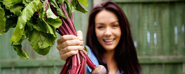 فهرست مواد غذایی که شما را در برابر ویروس کرونا ایمن می کند فهرست مواد غذایی که شما را در برابر ویروس کرونا ایمن می کند - اسپوتنیک ایران