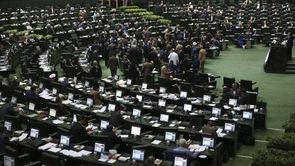 جلسه مجلس برای بررسی لایحه بودجه - اسپوتنیک ایران  