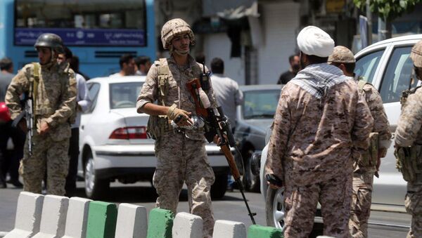 نیروهای امنیتی ایران تروریست ها را بازداشت کردند - اسپوتنیک ایران  