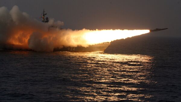 گارد ساحلی عربستان سعودی بسوی قایق های ایرانی آتش گشود - اسپوتنیک ایران  