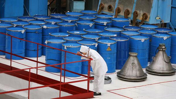 روند انتقال اورانیوم غنی شده ایران به روسیه تکمیل شده است - اسپوتنیک ایران  