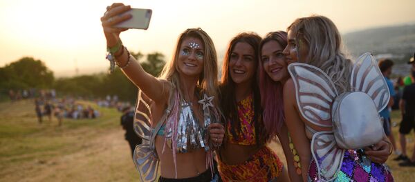 کمر باریک با مصرف پنیر - اسپوتنیک ایران  