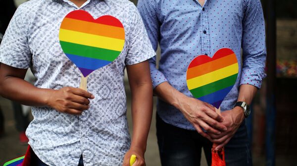 مسلمانان در حال جمع کردن پول برای رژه همجنسگرایان مسلمان هستند - اسپوتنیک ایران  