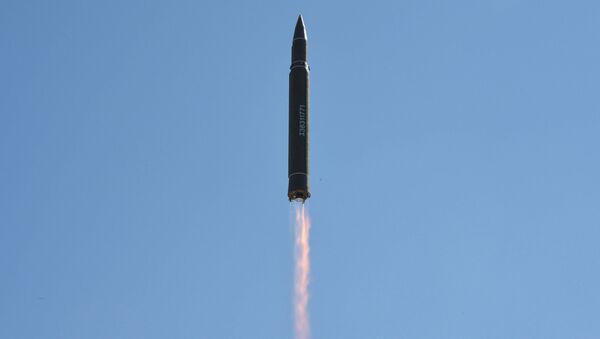 Запуск баллистической ракеты Hwasong-14 в КНДР - اسپوتنیک ایران  