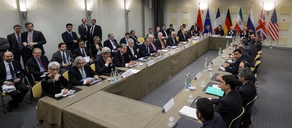 اطلاع رسانی به برخی سفرای خارجی از تصمیم تازه ایران درباره برجام اطلاع رسانی به برخی سفرای خارجی از تصمیم تازه ایران درباره برجام - اسپوتنیک ایران