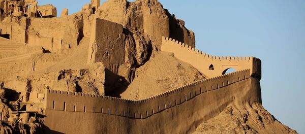 رکورد دونده ایتالیایی در کویر لوت ایران + عکس - اسپوتنیک ایران  