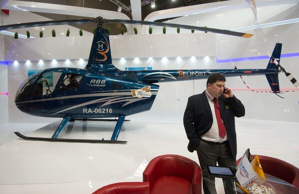 بالگرد Robinson R66 turbine    در هشتمین  نمایشگاه  بین المللی  بالگرد  HeliRussia 2015  در  مسکو - اسپوتنیک ایران  