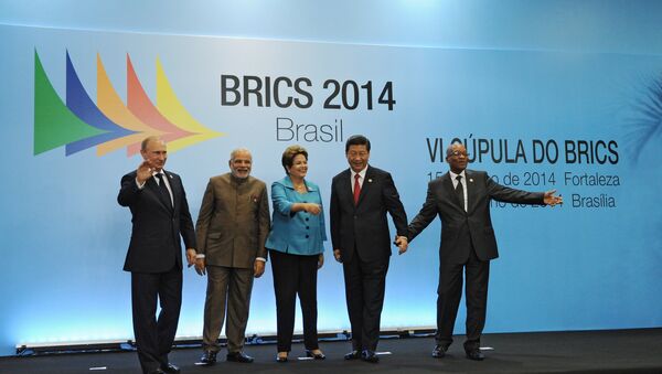On July 15, 2014, BRICS leaders -- Russian President Vladimir Putin, Indian Prime Minister Narendra Modi, Brazilian President Dilma Rousseff, Chinese President Xi Jinping and South African President Jacob Zuma (from left to right) -- pose for a group photo in the Congress Center in Fortaleza. - اسپوتنیک ایران  
