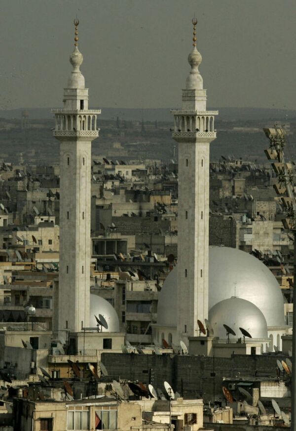 مسجد بزرگ حلب که بزرگترین و مهمترین مسجد شهر حلب است - اسپوتنیک ایران  