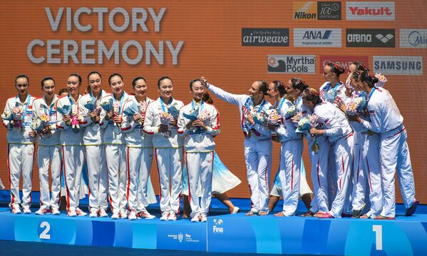 شناگران چین در هفدهمین مسابقات جهانی ورزش های آبی در بوداپست - اسپوتنیک ایران  