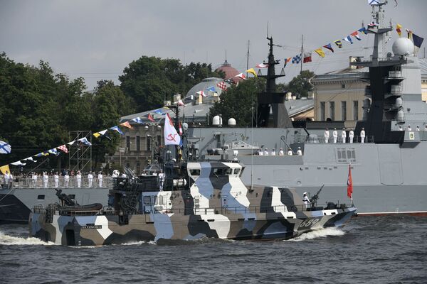 کشتی ناخيمووتس در جشن روز نیروی دریایی روسیه - اسپوتنیک ایران  