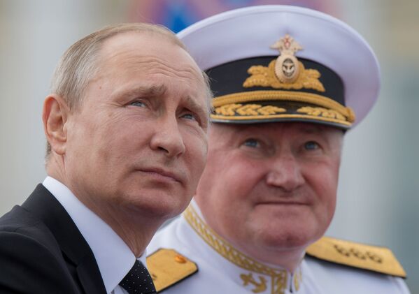حضور ولادیمیر پوتین در مراسم گشایش روز نیروی دریایی روسیه - اسپوتنیک ایران  