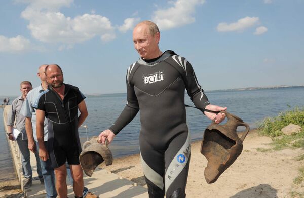 ولادیمیر پوتین رئیس جمهور روسیه در شبه جزیره تامان - اسپوتنیک ایران  