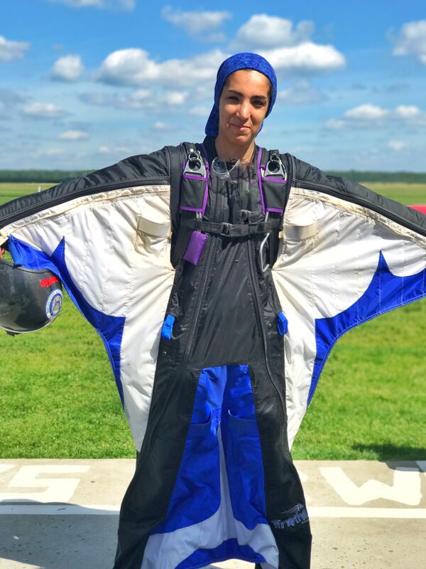 دختری که به سختی اعتماد مردهای ایرانی را جلب کرد دختری که به سختی اعتماد مردهای ایرانی را جلب کرد - اسپوتنیک ایران