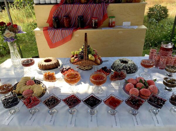 فستیوال مربا در باکو فستیوال مربا در باکو - اسپوتنیک ایران