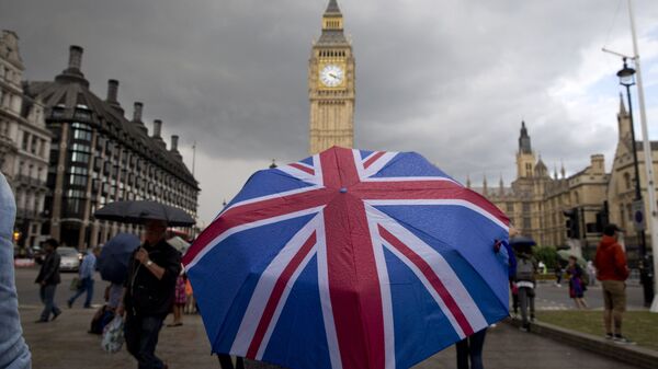 پارلمان بریتانیا شرایط اعطای کمک لندن به کردها در عراق و سوریه را بررسی می کند - اسپوتنیک ایران  