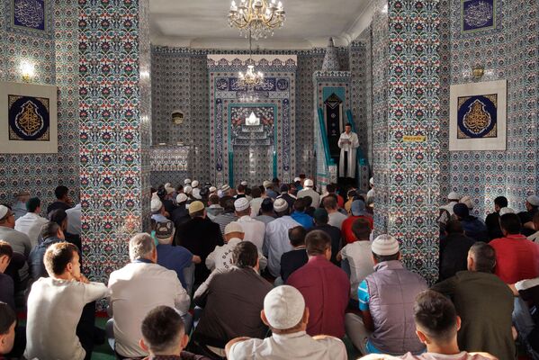 مسلمانان در روز عید قربان در سواستوپل - اسپوتنیک ایران  