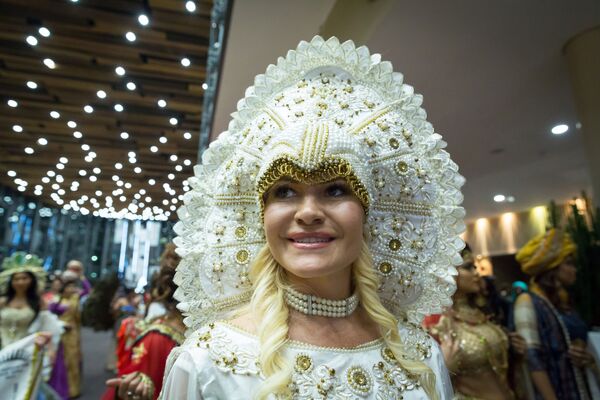 زیباروی روسیه در کنکور زیبایی « ملکه گیتی» سال 2017 میلادی - اسپوتنیک ایران  