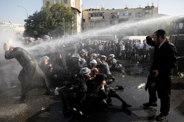 درگیری پلیس و تظاهرکنندگان در اورشلیم - اسپوتنیک ایران  