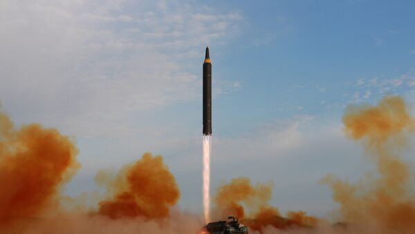 Запуск баллистической ракеты Hwasong-12 в КНДР - اسپوتنیک ایران  