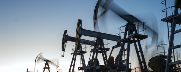 قرارداد دوم نفتی ایران مدل(IPC) با روسیه به امضا رسید - اسپوتنیک ایران  