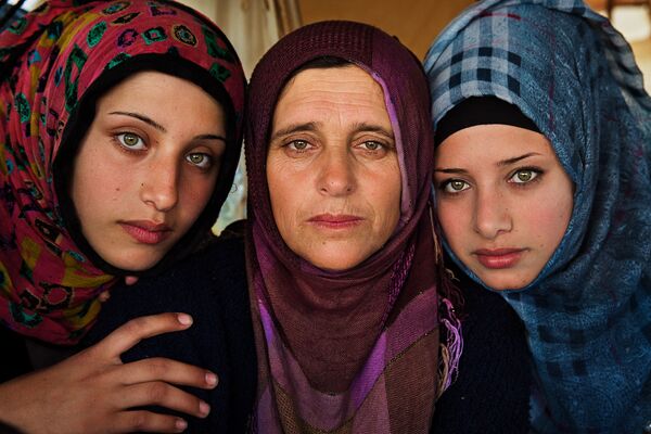 پرتره دختران از سوریه در کتاب اطلس زیبایی - اسپوتنیک ایران  