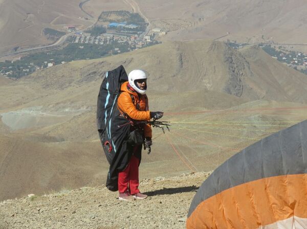 آسمان ایران عرصه ای برای قدرت نمایی دختران آسمان ایران عرصه ای برای قدرت نمایی دختران - اسپوتنیک ایران