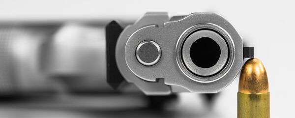 پسر 5 ساله به مادر خود شلیک کرد - اسپوتنیک ایران  