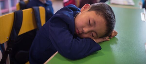 بدخوابی بچه ها - اسپوتنیک ایران  