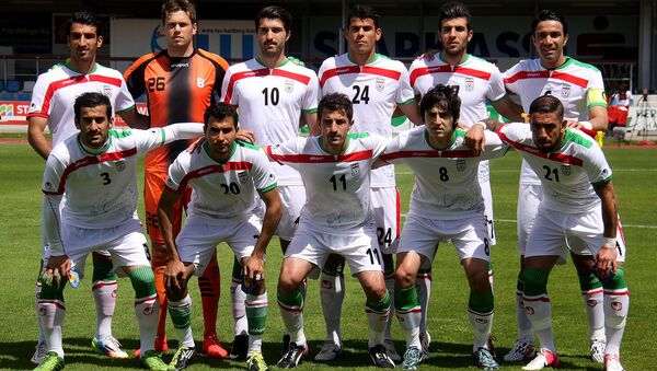سر و صدایی که ماجرای لباس تیم فوتبال ایران در فضای مجازی برپا کرد +عکس و ویدئو - اسپوتنیک ایران  