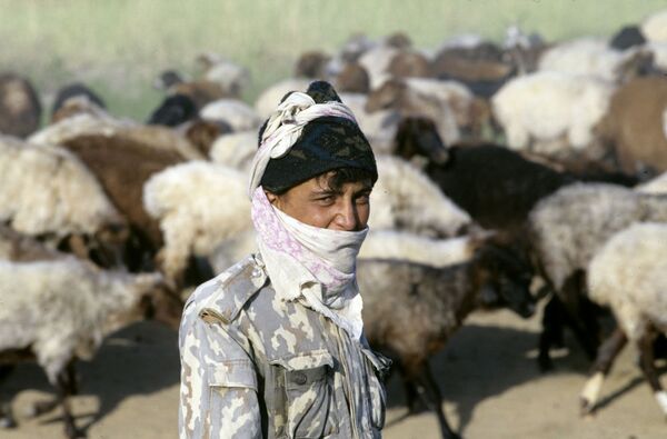 ترکمنستان سرزمینی غنی از نفت و گاز با مردمی فقیر ترکمنستان سرزمینی غنی از نفت و گاز با مردمی فقیر - اسپوتنیک ایران
