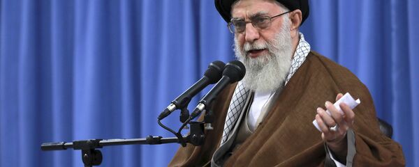 پیام رهبر ایران درباره حتمی بودن انتقام از قانل و آمر ترور سپهبد سلیمانی  - اسپوتنیک ایران  