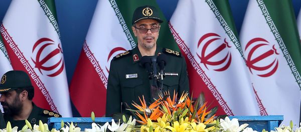عدم عبور نفت ایران از تنگه هرمز به معنای قطع عبور نفت دیگران است عدم عبور نفت ایران از تنگه هرمز به معنای قطع عبور نفت دیگران است - اسپوتنیک ایران