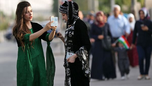 چه دخترانی در بازار داعش گرانترند؟ - اسپوتنیک ایران  