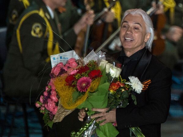دمیتری خواراستوفسکی ، خواننده مشهور روسی در کنسرتی در مسکو - اسپوتنیک ایران  