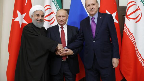 تاریخ دیدار روسای جمهور ایران، روسیه، ترکیه مشخص شد - اسپوتنیک ایران  