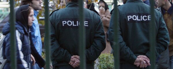 ادامه اعتراض در شهرهای مختلف ایران + عکس ادامه اعتراض در شهرهای مختلف ایران + عکس - اسپوتنیک ایران