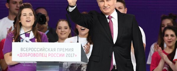 پاسخ پوتین به سوالی درباره شرکتش در انتخابات روسیه - اسپوتنیک ایران  