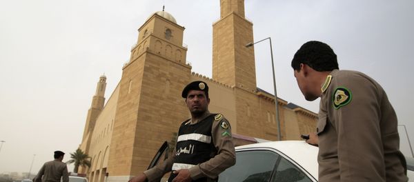 هشتصد هزار دلار جریمه شوخی با مسائل مذهبی در عربستان - اسپوتنیک ایران  