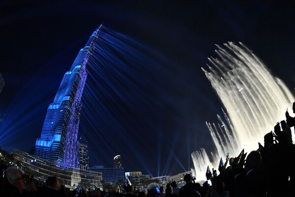 آتش بازی جشن سال نو در برج خلیفه امارات - اسپوتنیک ایران  