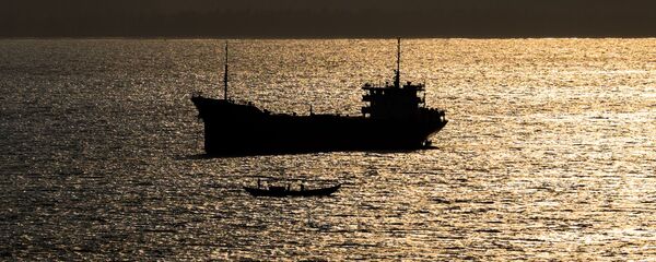 ایران، آمریکا را از دخالت در تحویل سوخت به ونزوئلا برحذر داشت - اسپوتنیک ایران  