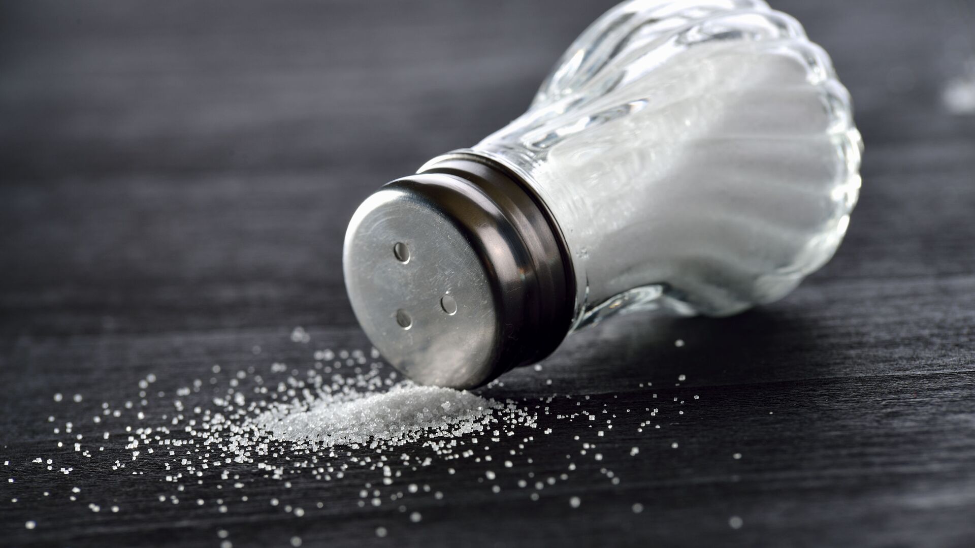 اگر اصلا نمک نخورید، چه اتفاقی در بدن شما رخ می دهد  - اسپوتنیک ایران  , 1920, 03.03.2022