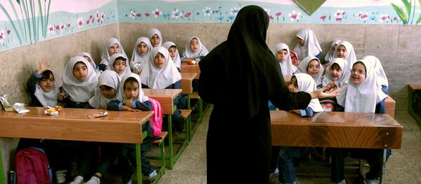 اولین روز مدرسه در تهران - اسپوتنیک ایران  