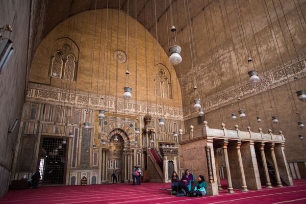 تزئینات داخلی مسجد سلطان حسن در قاهره - اسپوتنیک ایران  