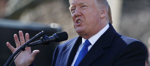 ترامپ گفت که آمریکا از قرارداد با ایران در مورد برنامه هسته ای خارج می شود ترامپ گفت که آمریکا از قرارداد با ایران در مورد برنامه هسته ای خارج می شود - اسپوتنیک ایران