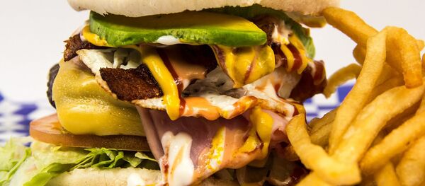 محدود کردن فروشگاهای فست فود در ونیز - اسپوتنیک ایران  