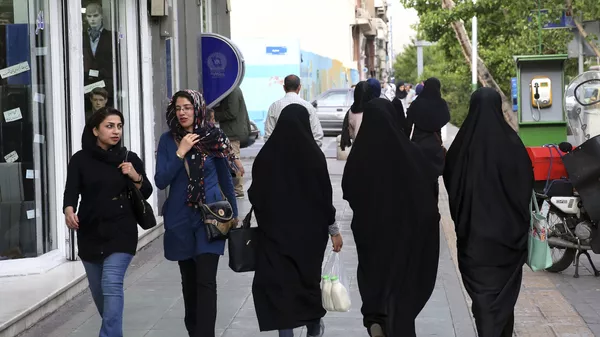 هشدار به ایران: سریع‌ترین کشور جهان در کاهش نرخ باروری