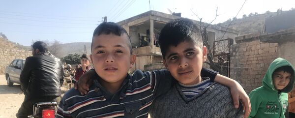 کودک کار دلواپس مادر +ویدئو کودک کار دلواپس مادر +ویدئو - اسپوتنیک ایران